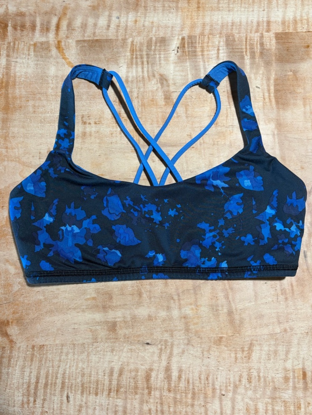 Lululemon Sports Bra - size 6